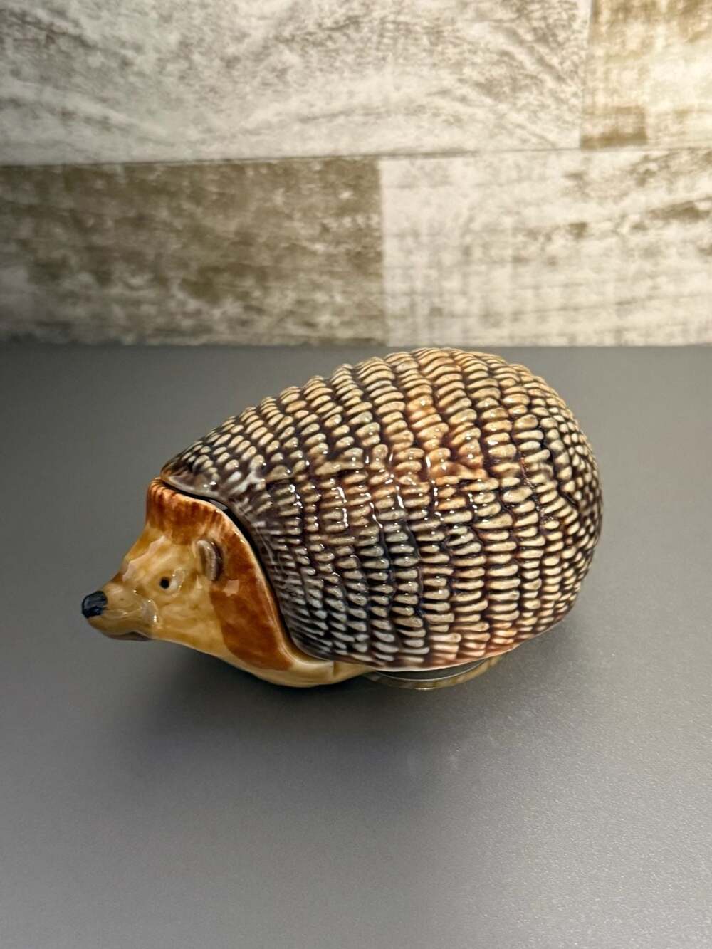 Wade Hedgehog Trinket Box Porcelain England Figurine